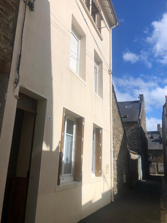 Appartement Rue Nationale - Port De La Houle Cancale Exteriér fotografie